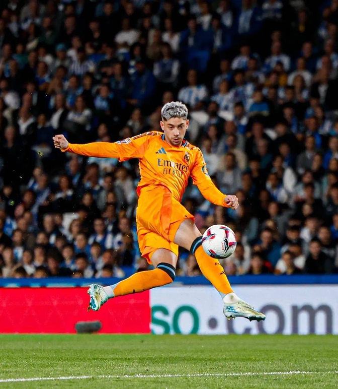 包含皇马副队长发表赛前动员演讲，鼓舞球队士气的词条