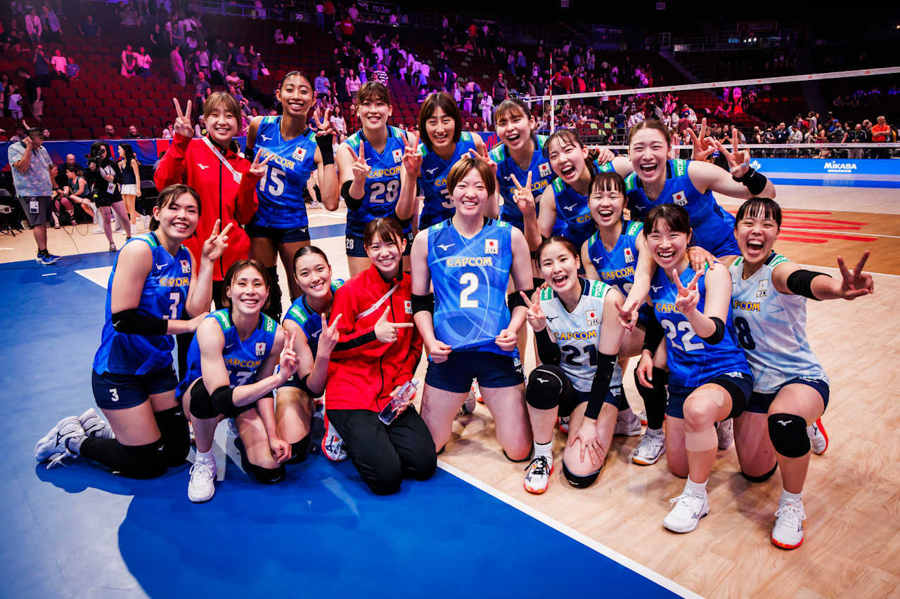 包含塞尔维亚爆冷晋级，实力不容小觑的词条